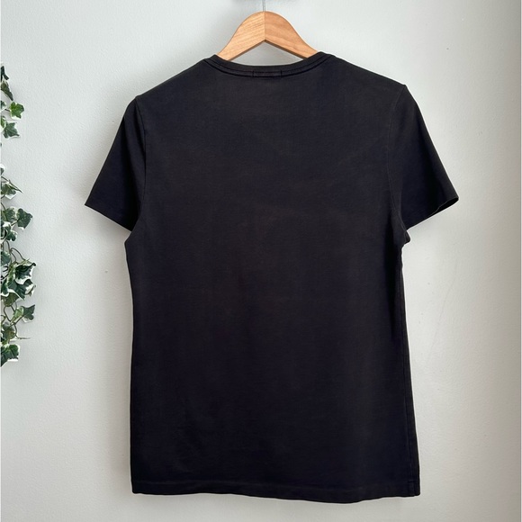 Burberry Men's small petite black crewneck short sleeve shirt Black logo - Picture 2 of 10